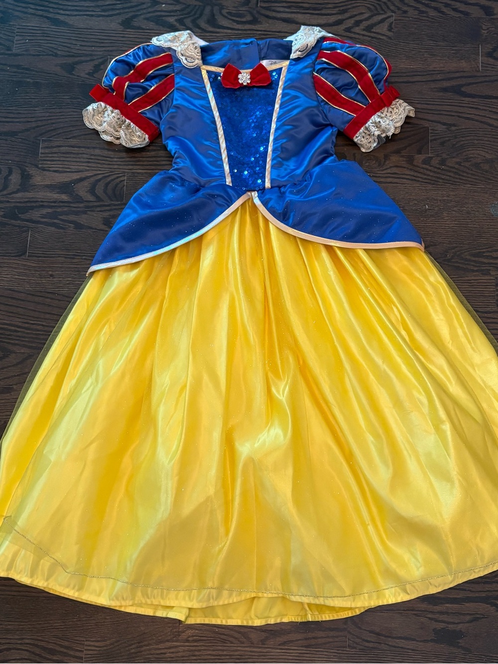 Disney Store Snow White Princess Dress Costume Gown Girls Size 7/8